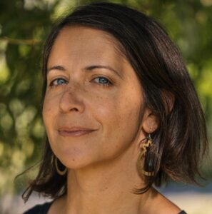 Mona-Damluji headshot